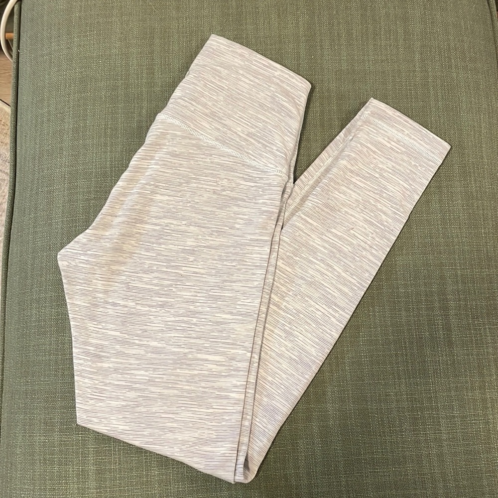 Lululemon wunderunder